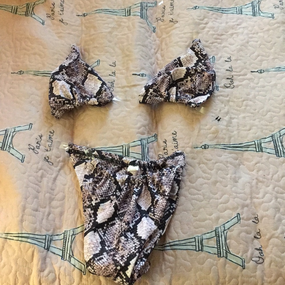 Snake print Bikini
